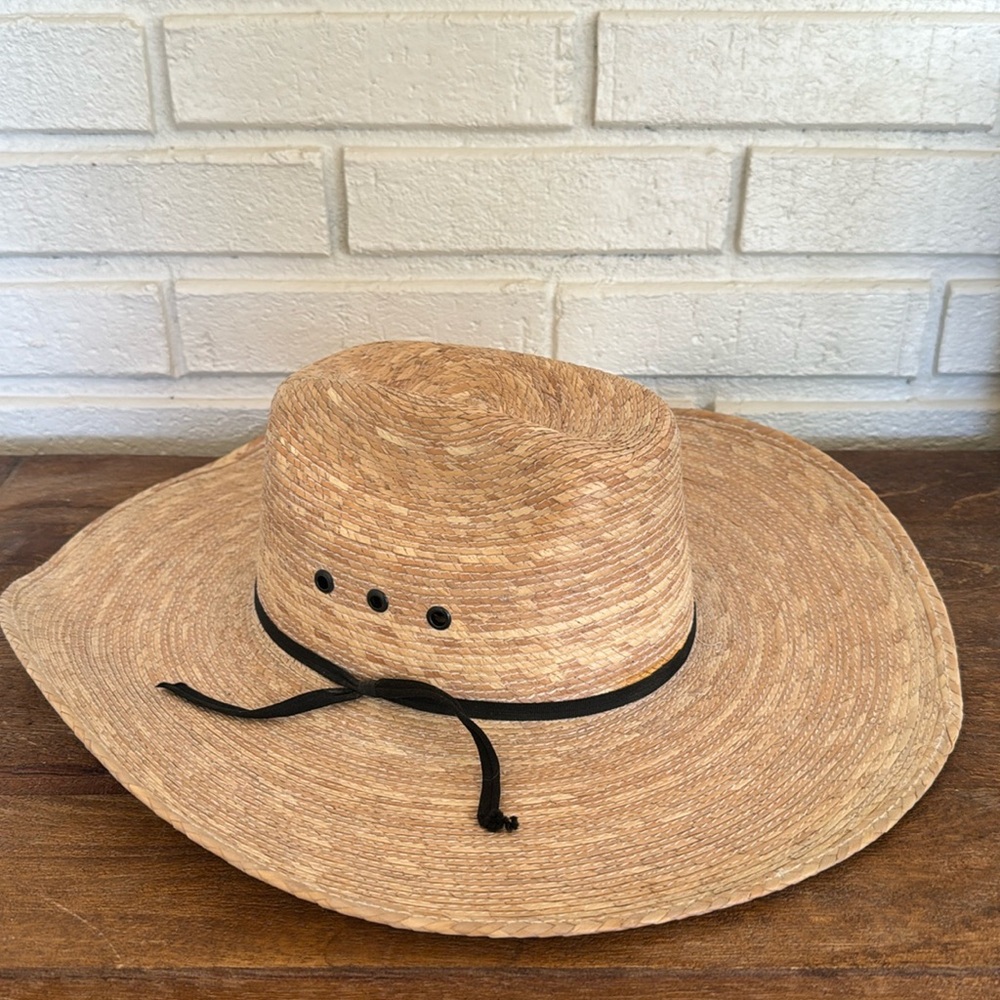 Dallas Hats Cowboy hat straw beige tan hatband black size 54  USA 6 3/4